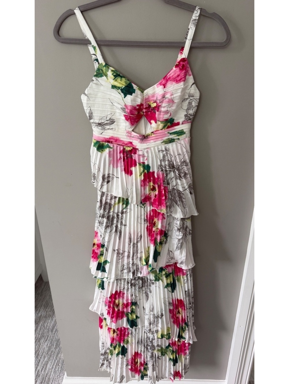 Abercrombie & Fitch floral tiered maxi dress